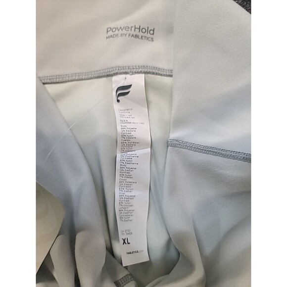 NWT Fabletics On The Go High Waisted Capri Leggings Womens XL Breathable Yoga - Picture 4 of 9